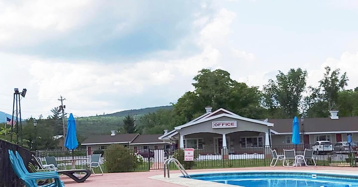 Gorham Motor Inn Eksteriør bilde